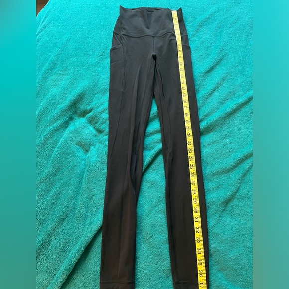 Lululemon Align 28” High Rise Legging Tights with Pockets Black Size 4 - Picture 6 of 7